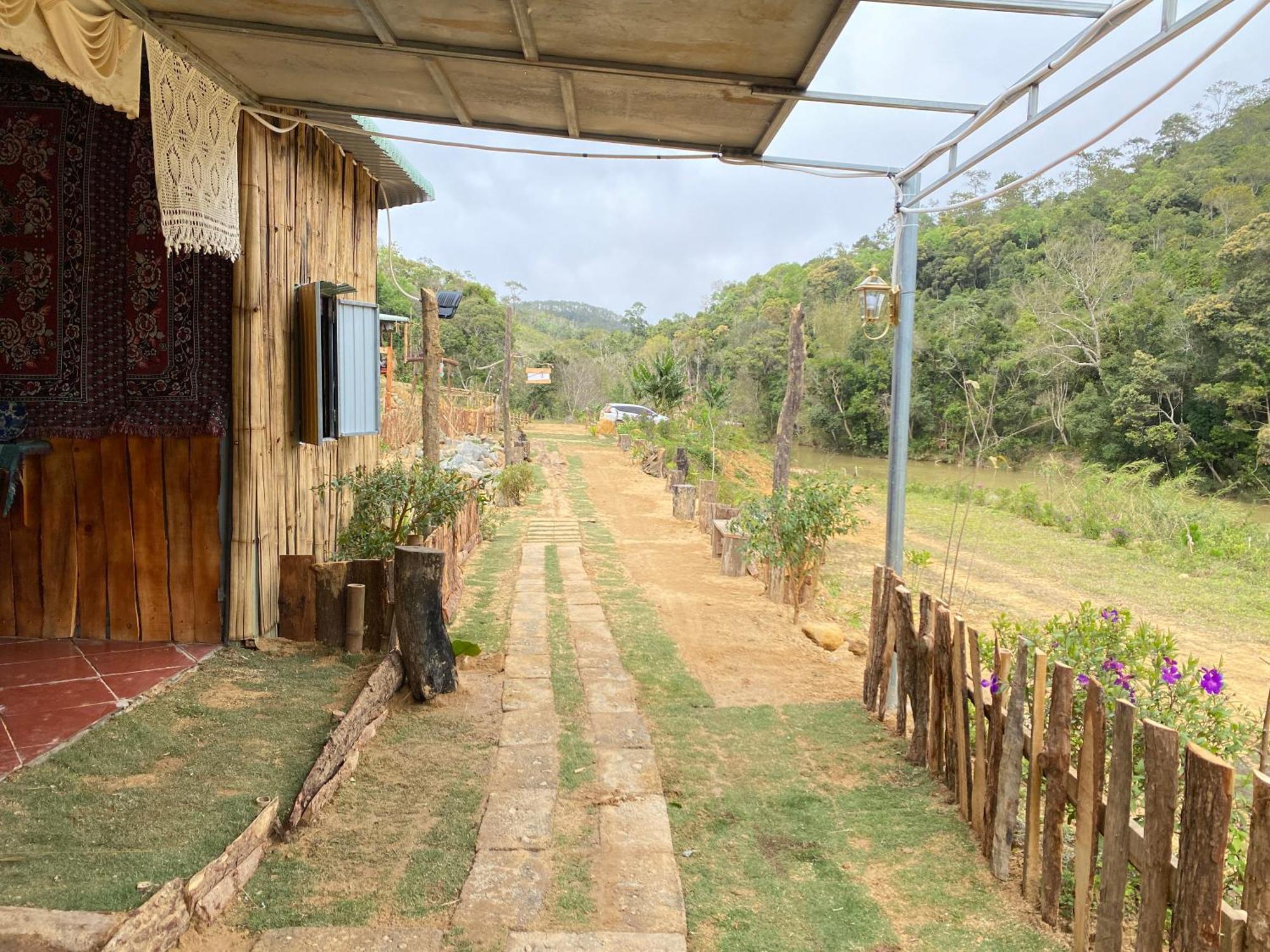 Coi Nguon Farm Glam Mang Den Hotel Kon Von Kla Kültér fotó